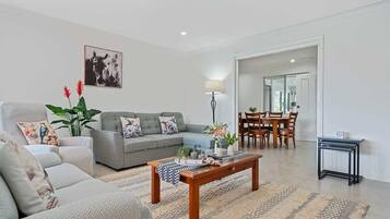 Télévision, espaces bureaux