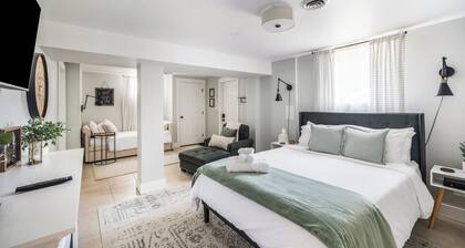 Perfect 1 Bedroom - Sleeps 4 | Near LU | Newly Renovated! by Saydrajanes Properties