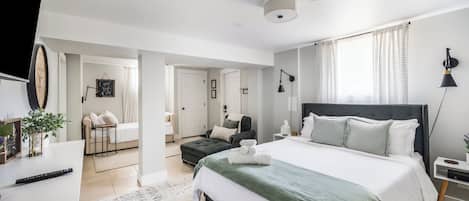 5 chambres, fer et planche à repasser, Wi-Fi gratuit, draps fournis