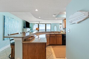 Appart'hôtel, plusieurs lits (Perdido Towers West 308) | Cuisine privée
