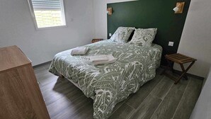 1 bedroom, WiFi, bed sheets - A moment in the countryside to recharge your batteries and relax (Thaims)