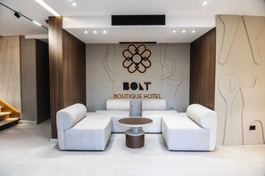 Lobby sitting area - Bolt Boutique Hotel (Shënkoll)