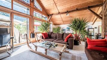 Smart-TV, Kamin, Videospiele, Computerbildschirme