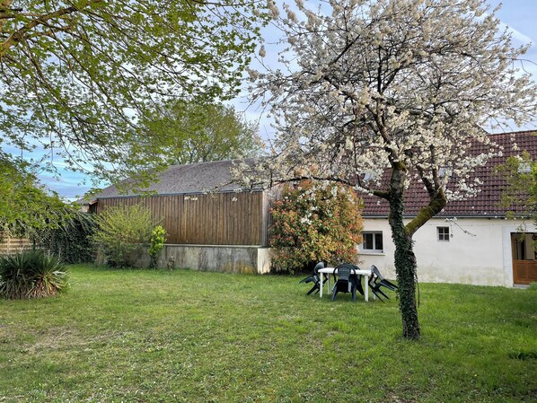 Buiten dineren