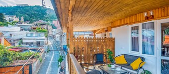 HB apartments Hill House