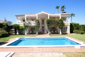 Villa - Tess Villa Becerra in Alhaurin de la Torre (Alhaurin de la Torre)