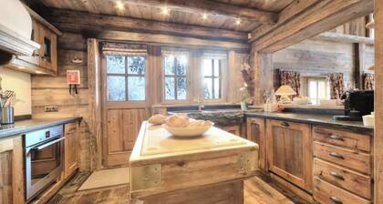 200 meters from the Slopes, minutes to Megeve