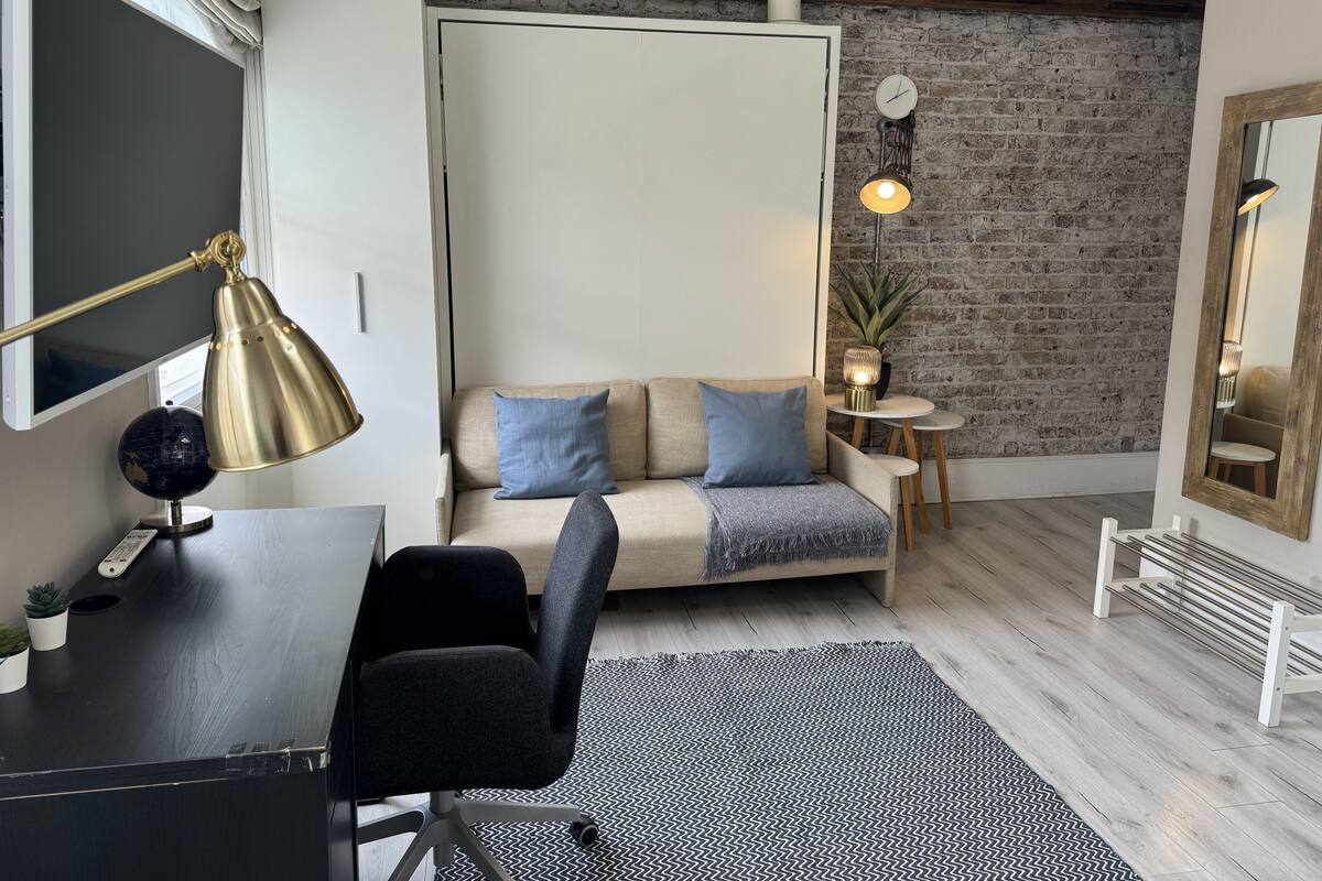 Adler Studio