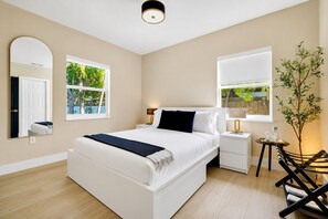 2 bedrooms, in-room safe, iron/ironing board, free WiFi