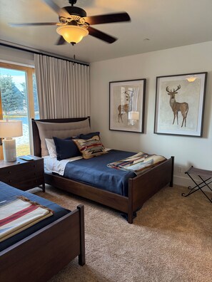 4 bedrooms, desk, iron/ironing board, free WiFi