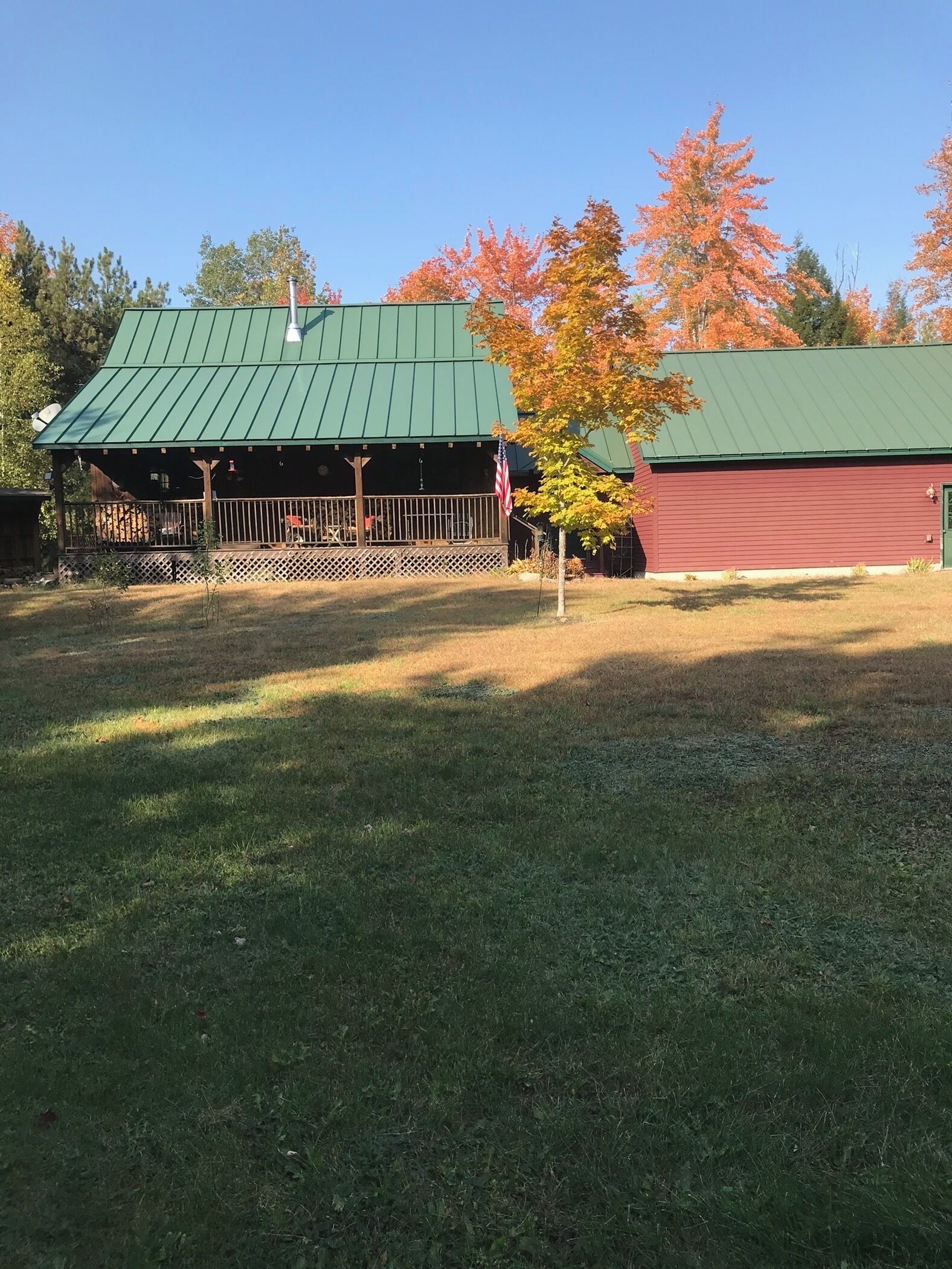 Quiet Country Retreat Charming 3-bedroom rustic country house 