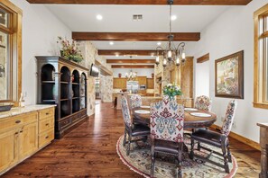 House, Berbilang Katil, Private Pool, Garden View | Ruang makan