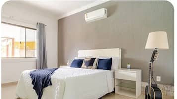 Family House, 2 Bedrooms, Pool View | 1 bedroom, blackout curtains, iron/ironing board, free WiFi