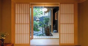 Interior - Hiyori Gojo (Kyoto)