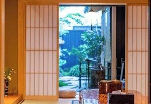 Interior - Hiyori Gojo (Kyoto)