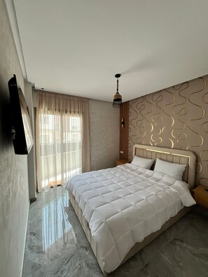 2 bedrooms, iron/ironing board, WiFi, bed sheets - beautiful 2 bedroom Bousznika
(Témara)