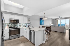 Condo, Multiple Beds (Ariel Dunes I 2002) | Private kitchen | Oven, toaster