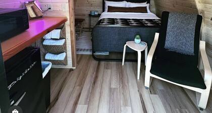 The Bike Inn #17, Mulberry River Cabin