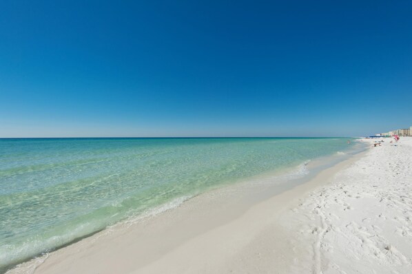 Beach - Waters Edge #213- Sea Dreams (Fort Walton Beach)