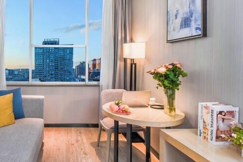 Echarm Hotel (Zunyi Huizhi Medical School)