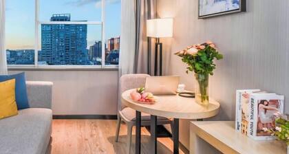 Echarm Hotel (Zunyi Huizhi Medical School)