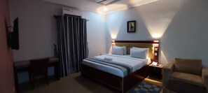 Standard Single Room - Fibis Hotel (Lekki)