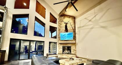 Bear on the River - 4 bedroom tranquil home