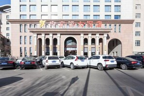Unclassified image, 4 of 51, button - Yuchenyuan Hotel (Shuozhou)
