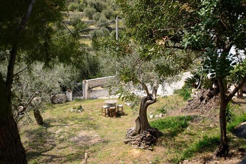 Dimora Mariuccia6 paradise nestled in the olive grove, with spa and large outdoor spaces