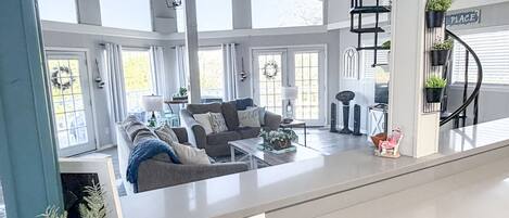 スマートテレビ、暖炉、テレビゲーム、書庫