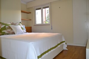 1 bedroom, iron/ironing board, WiFi, bed sheets - All in One City Flat (Lisboa)