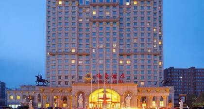 Royal Hotel
