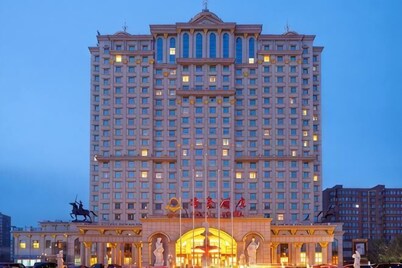 Royal Hotel