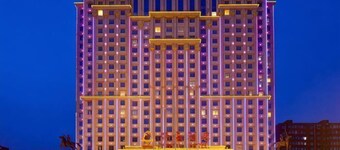 Royal Hotel