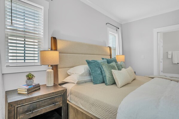 3 bedrooms, iron/ironing board, travel cot, free WiFi