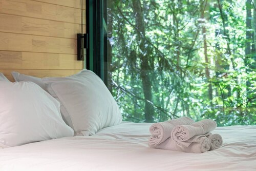 Chic Sauna Cabin Near the Sea - SULIN Cabin Nº03

