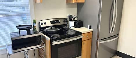 Microwave, oven, stovetop, dishwasher