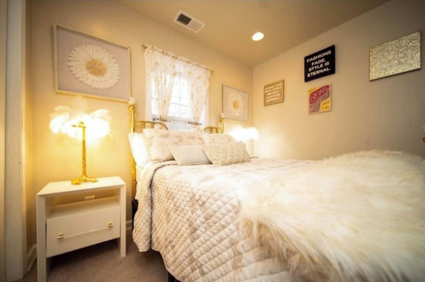 389G) 1 BR Room Home!