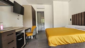 1 chambre, bureau, espace de travail pour ordinateur portable