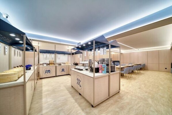 A modern, minimalist cafe with a wooden counter, seating area, and a clean, light-colored interior. - HanTing Hotel (Cixi Guanhaiwei) (Cixi)