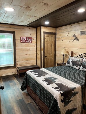 5 Schlafzimmer, Bügeleisen/Bügelbrett, WLAN, Bettwäsche