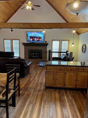 Älytelevisio, takka