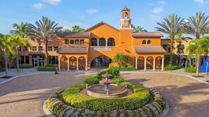 Exterior - Beautiful Townhouse in Paseo (Fort Myers)