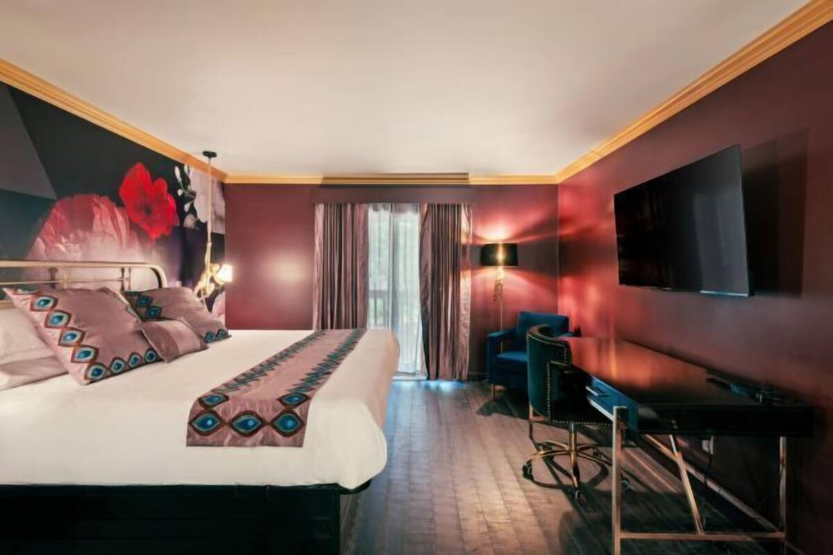 Rideaux occultants, fer et planche Ă repasser, Wi-Fi gratuit