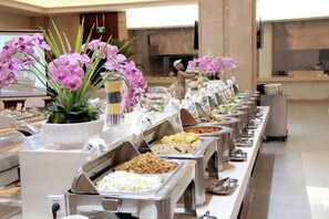 Unclassified image, 4 of 103, button - Bohai International Hotel (Huanghua)