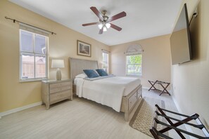 4 chambres, fer et planche à repasser, Wi-Fi, draps fournis