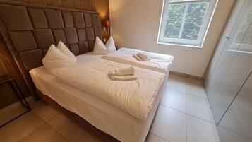 2 bedrooms, free WiFi