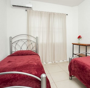 Family House, 2 Bedrooms, Patio, Garden View | 2 bedrooms, iron/ironing board, free WiFi