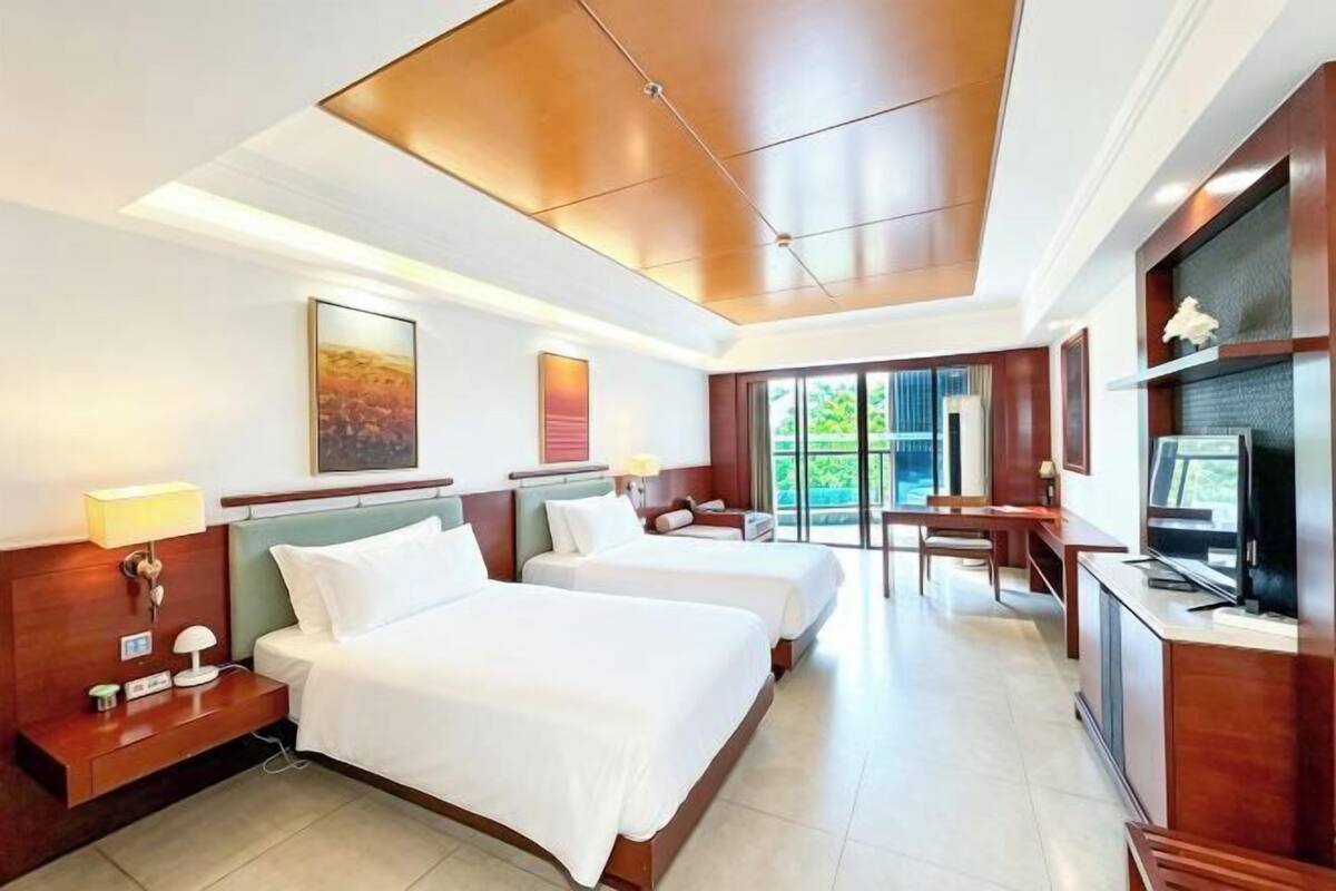 Cots/infant beds