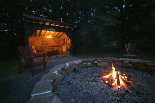 The Farmhouse Lodge Sleeps Twelve